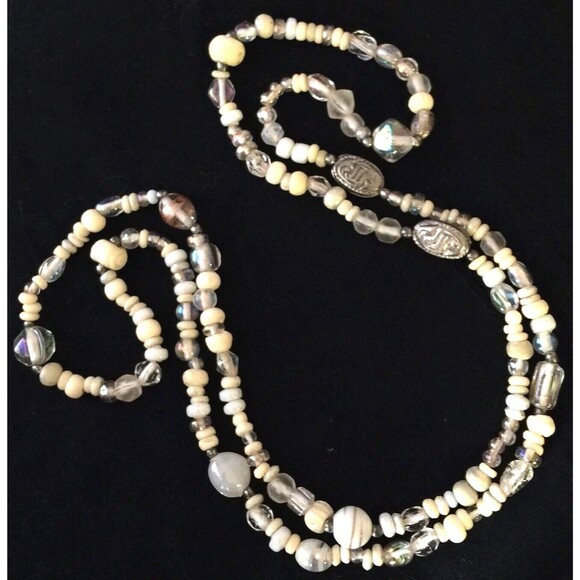 Vintage Beaded Necklace Aurora Borealis Finished Glass & Cream Color Beads  9K - Picture 6 of 12